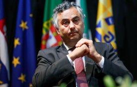 Ministro recusa ter havido «experimentalismo», mas não tem relatório de teste-piloto