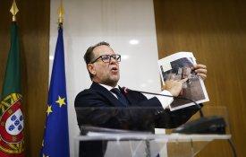«Pontas soltas». Explicações de Luís Neves não evitam ida ao Parlamento 