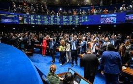 Brasil aprova maior redução da jornada de trabalho desde 1988 