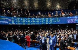 Brasil aprova a maior redução da jornada de trabalho desde 1988 
