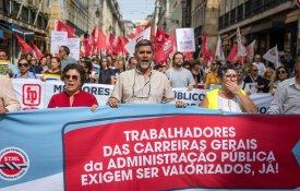«Greve forte» encerra centenas de escolas e serviços municipais em todo o País