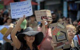 Cerca de 700 profissionais da Justiça defendem direito à manifestação