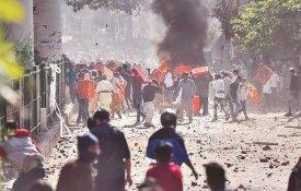 Violência instigada provoca pelo menos 23 mortos em Déli