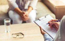Psicólogos denunciam precariedade no recrutamento durante a epidemia