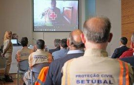 Direito à (in)formação