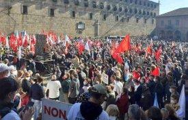 Milhares uniram-se em Compostela para «salvar» os cuidados de saúde primários