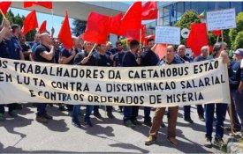 Trabalhadores da Caetano Bus voltaram à luta com uma greve parcial
