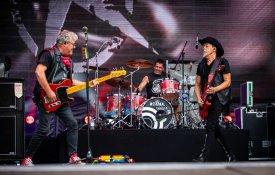 Xutos, Peste & Sida, teatro e muito mais nas comemorações da Revolução em Silves