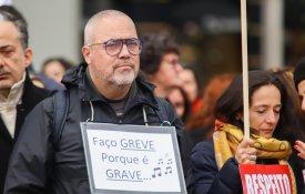 Fenprof e CGTP-IN repudiam determinação de serviços mínimos