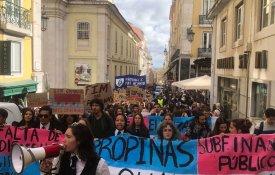 Estudantes do Ensino Superior tomam as ruas para tomar o futuro