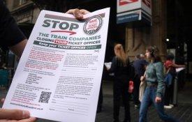 Ferroviários britânicos mantêm campanha contra o encerramento de bilheteiras