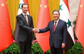 «Dólar transformou-se em arma ocidental contra as nações do mundo», afirma al-Assad