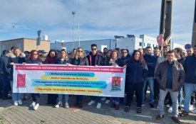 Nova greve na Hutchinson