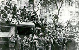«Grândola, Vila Morena». Bobinas com senha do 25 de Abril são tesouros nacionais