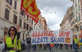 Manifestação em Florença contra Comando da NATO, guerra e despesas militares