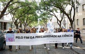 Mais de 50 centros de investigação denunciam cortes do Governo