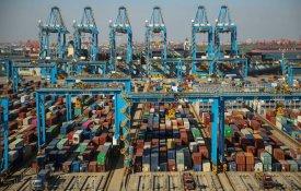 China insta EUA a acabar com a imposição de tarifas unilaterais
