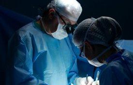 Cirurgiões gerais chamados a actos de especialidade pedem escusa