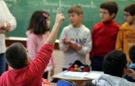 Direito à educação ameaçado com transferência para municípios 