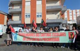 Trabalhadores das cantinas escolares de Santo Tirso em greve no dia 18