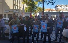 Motoristas protestam no Ministério contra o aumento da idade da reforma