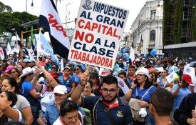 Milhares voltaram a manifestar-se na Costa Rica contra a reforma fiscal