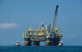 Entrega de pesquisa de petróleo a privados não defendeu interesse público