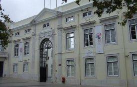 Trabalhadores da Misericórdia de Lisboa exigem valorização de salários