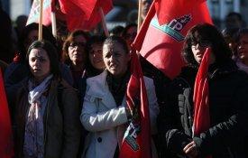 Trabalhadores da Valindo exigem pagamento dos salários em atraso