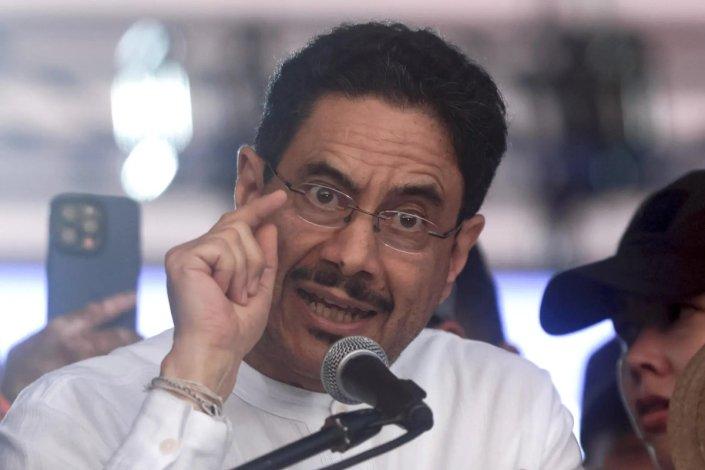 Colômbia Cepeda extrema-direita ingerência EUA América Latina
