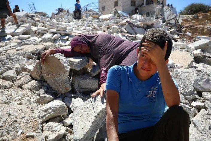 Palestina Cisjordânia crianças deslocados Israel ocupação