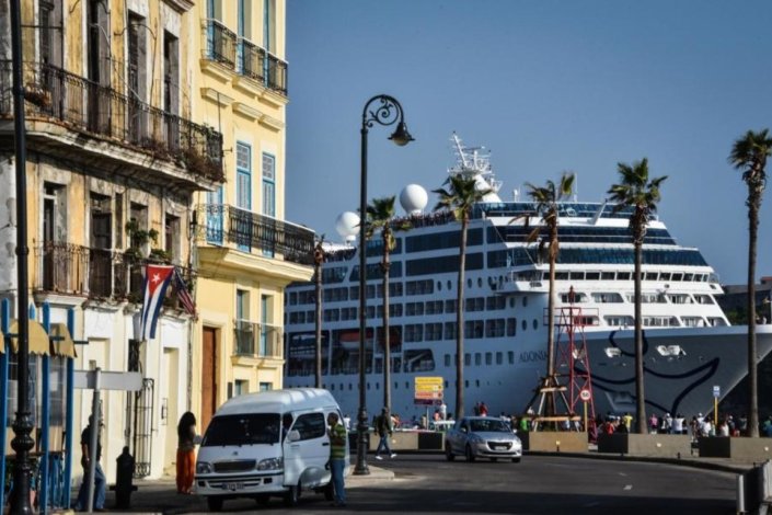Navio de cruzeiro em Havana. Foto de arquivo.