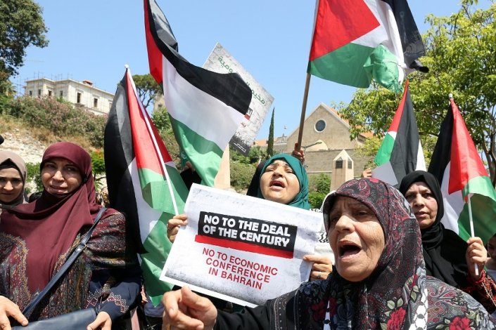 Palestinianos protestam, na Cisjordânia, contra o chamado «Acordo do Século»