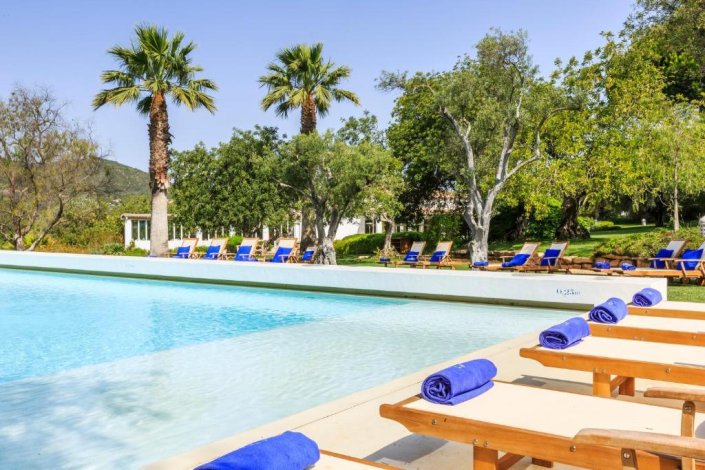 Sindicato acusa a Vila Monte Farm House, no Sítio dos Caliços, Moncarapacho, em Olhão, de tentar fazer um despedimento de forma ilícita 