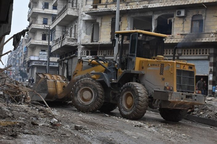 Nos bairros orientais libertados de Alepo, foram removidos 3,3 milhÃµes de metros cÃºbicos de escombros 