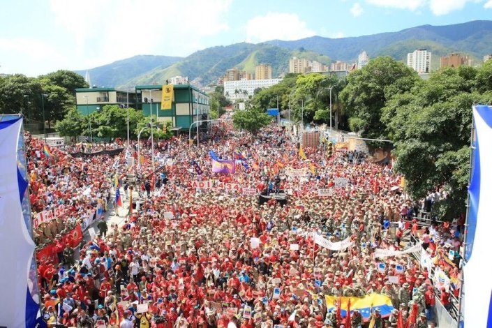 Milhares de pessoas manifestaram-se em Caracas no âmbito da jornada mundial «Mais Trump Não»