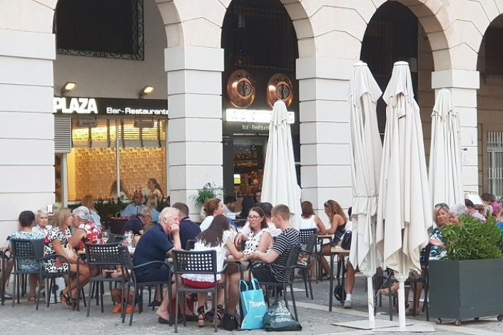 Dados relativos a Julho mostram que a precariedade laboral é muito elevada em Espanha; a Andaluzia é a região onde o patronato mais se recusa a apresentar contratos efectivos