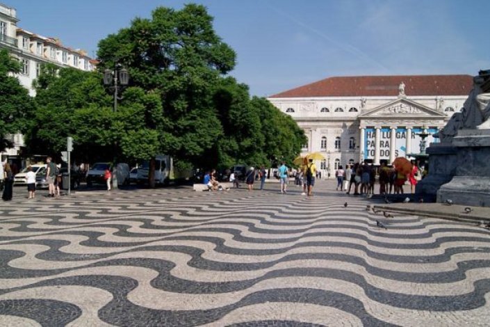 A arte da calçada portuguesa nasceu em Lisboa