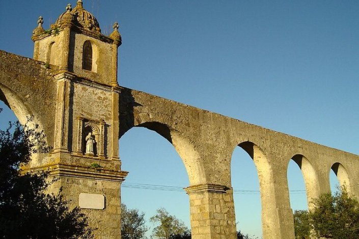 Aqueduto da Água da Prata
