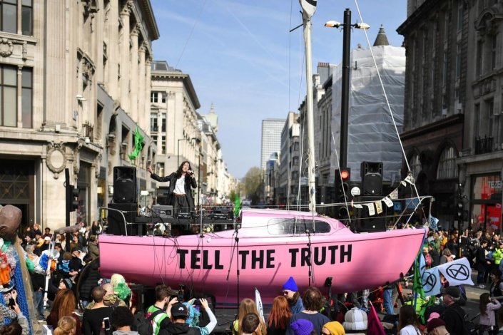Manifestação do grupo ambientalista Extinction Rebellion em Londres, a 15 de Abril de 2019.