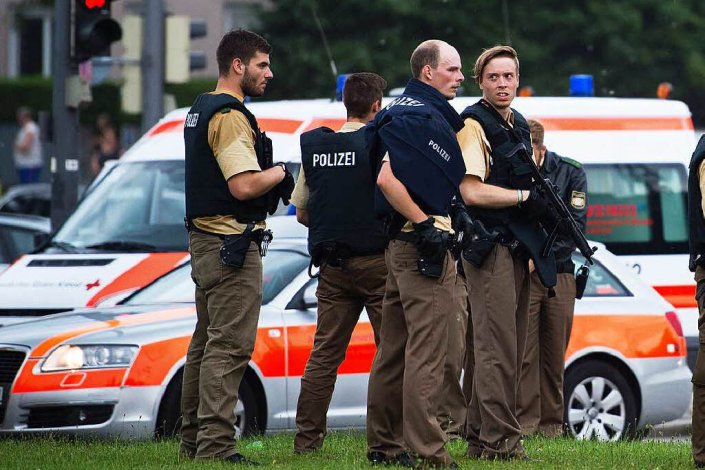 A Polícia de Munique montou um dispositivo de segurança por toda a cidade