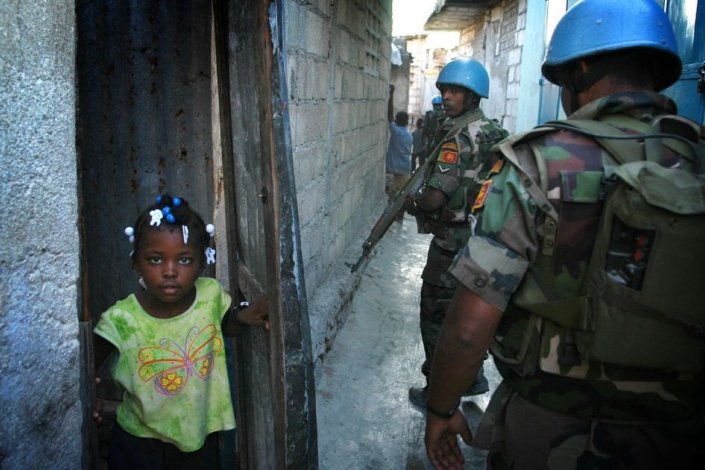 As acusações agora apontadas vêm-se juntar a um longo rol de outras acusações de repressão, tortura, abusos e exploração sexual formuladas contra a MINUSTAH entre 2004 e 2017