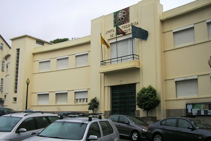 A antiga sede da Junta de Freguesia de Cedofeita pertence à actual União de Freguesias de Cedofeita, Santo Ildefonso, Sé, Miragaia, São Nicolau e Vitória. Foto de arquivo (2009)