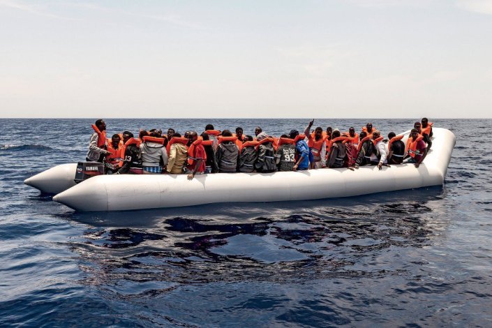 De acordo com a Organização Internacional para as Migrações, mais de 3000 refugiados morreram em 2016 no Mar Mediterrâneo