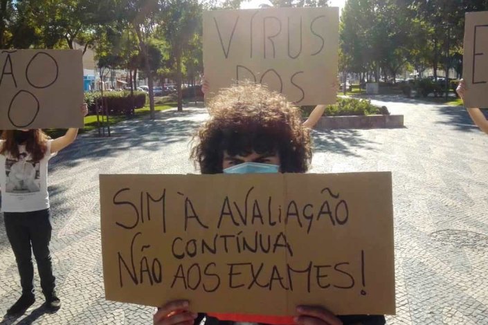 Acção de protesto contra os Exames Nacionais em Setúbal, 26 de Junho de 2020.
