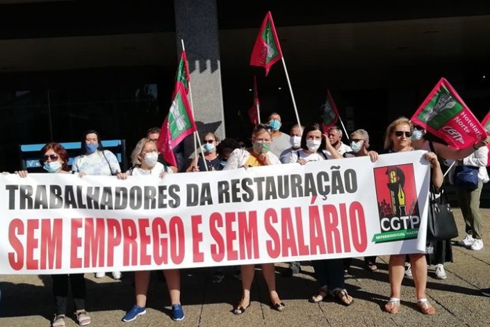 Trabalhadores concentraram-se esta manhã em defesa dos seus direitos