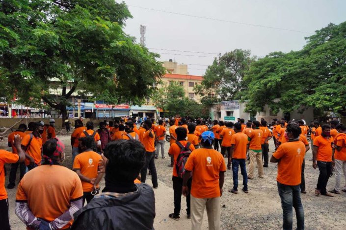Protesto dos estafetas da Swiggy em Chennai, uma cidade com nove milhões de habitantes no Sul da Índia
