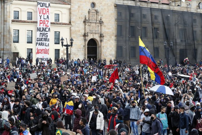 Protestos contra o governo e a violência policial, Plaza de Bolivar, Bogotá, Colômbia, 21 de Setembro 2020.