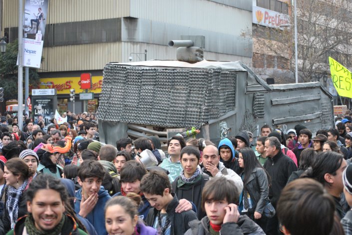 Estudantes chilenos lutam por uma educação gratuita desde 2011
