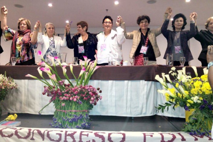 O XVI Congresso da Federação Democrática Internacional de Mulheres (FDIM) realizou-se em Bogotá, Colômbia, entre 15 e 18 de setembro de 2016, sob o lema «Mulheres unidas pela paz e contra o imperialismo»